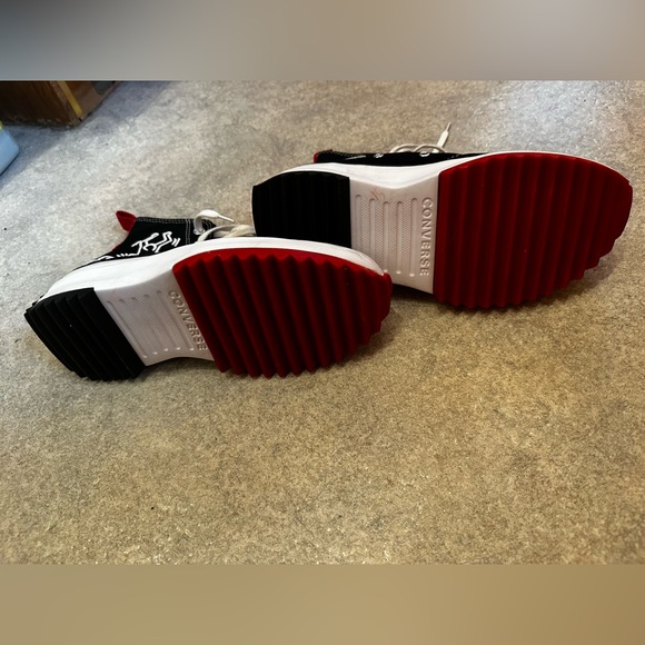 LIMITED EDITION Converse Keith Haring Run Star Black/Red High-Top Sneakers. EUC - Picture 6 of 8